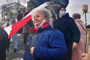 Внучка Якуба Коласа на марше пенсионеров
